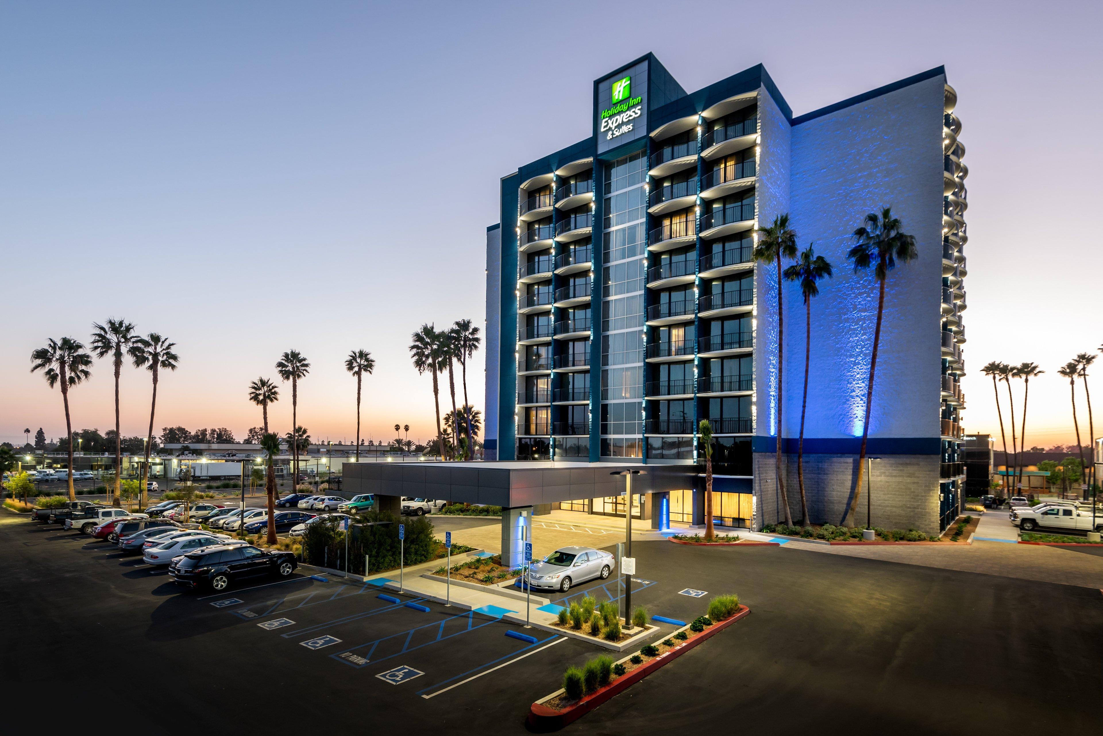 Holiday Inn Express & Suites Santa Ana - Orange County By Ihg Esterno foto