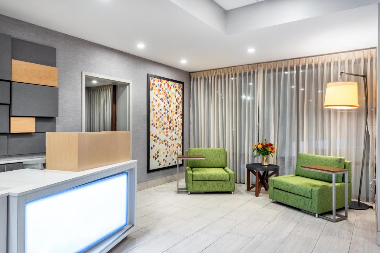 Holiday Inn Express & Suites Santa Ana - Orange County By Ihg Esterno foto